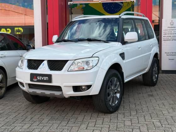 MITSUBISHI PAJERO TR4 2.0 4X2 16V 140CV FLEX 4P AUTOMÁTICO